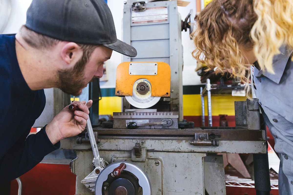 中级工程师评定材料：完整指南及示例