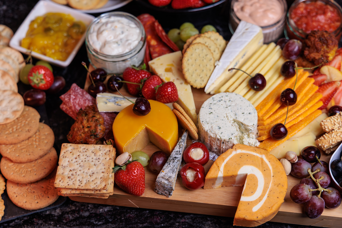 食用过多的甜食会导致衰老这句话修改的更反认知更吸引眼球十四字以内要符合抖音短视频规则