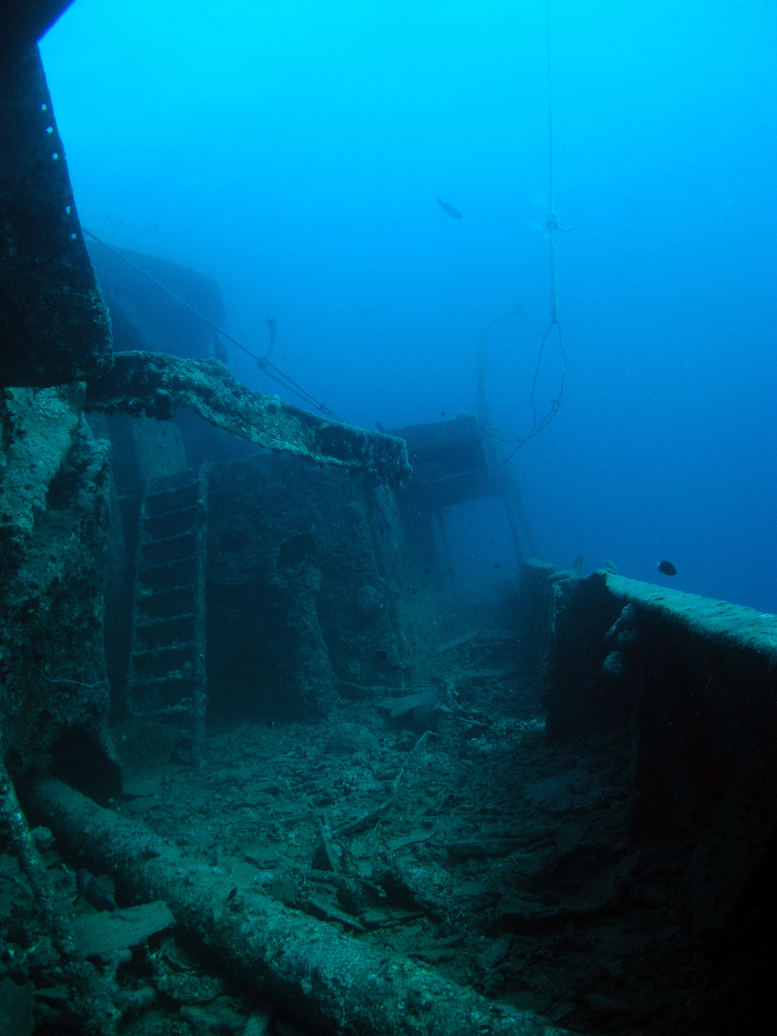 wreck ships