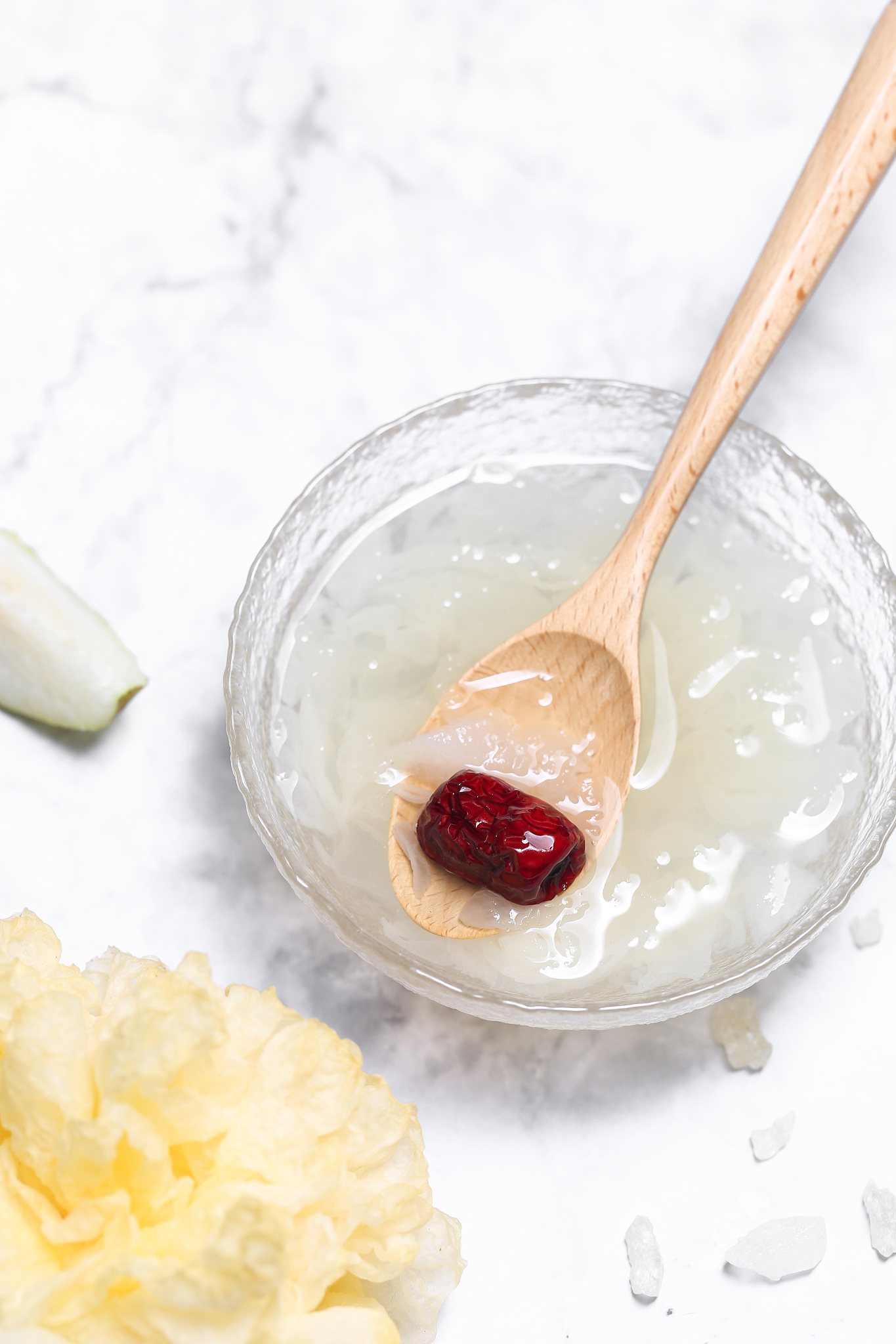 如何快速泡银耳