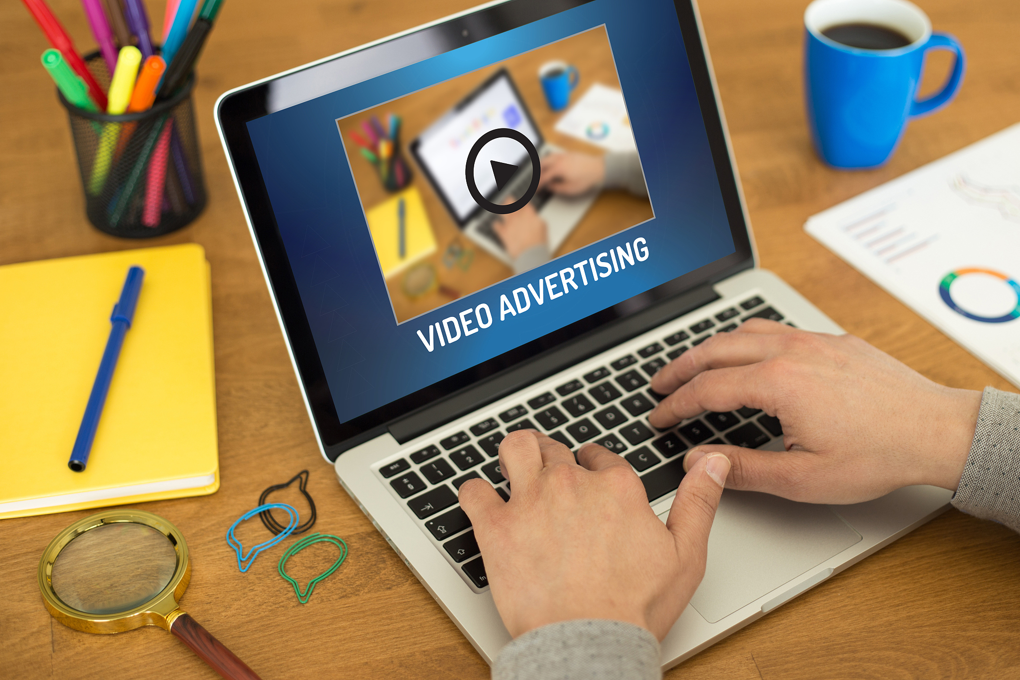 video marketing viral social network communication concept