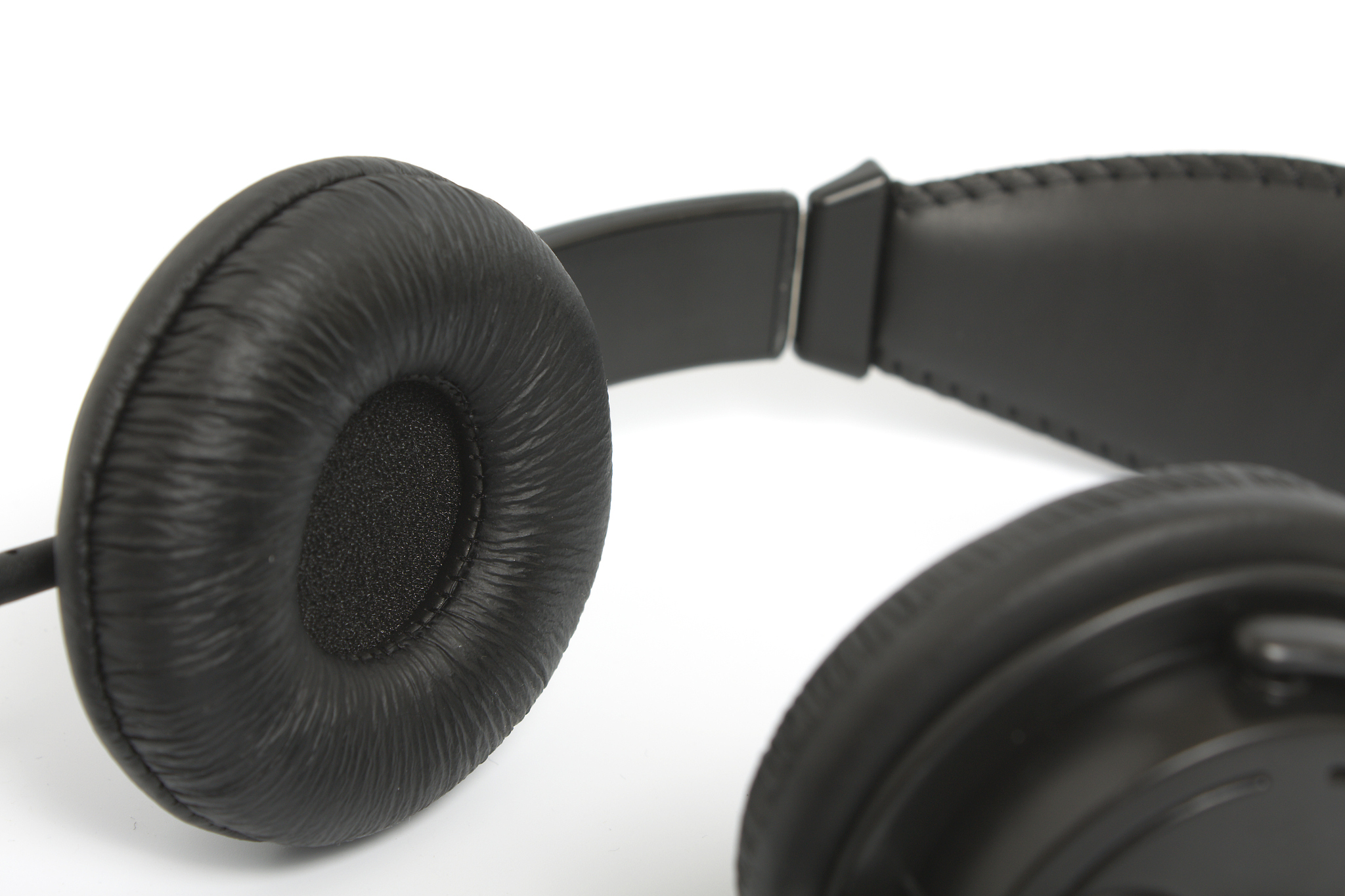 Is amplifier necessary for headphones