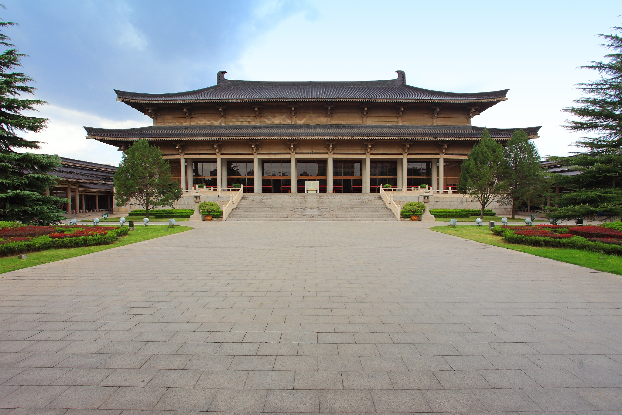 请推荐太原值得去的景点和博物馆