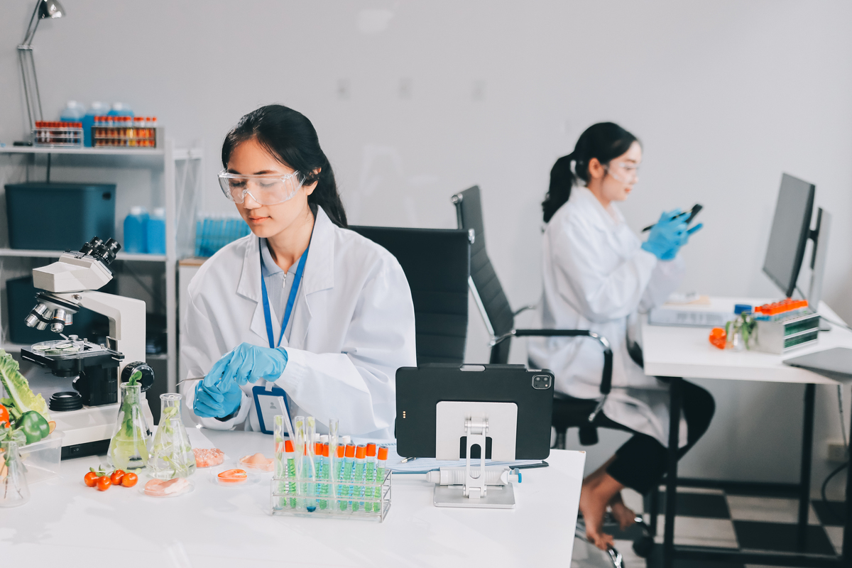 研究生对生物学领域的认识;如能录取对今后学习、工作、生活的设想