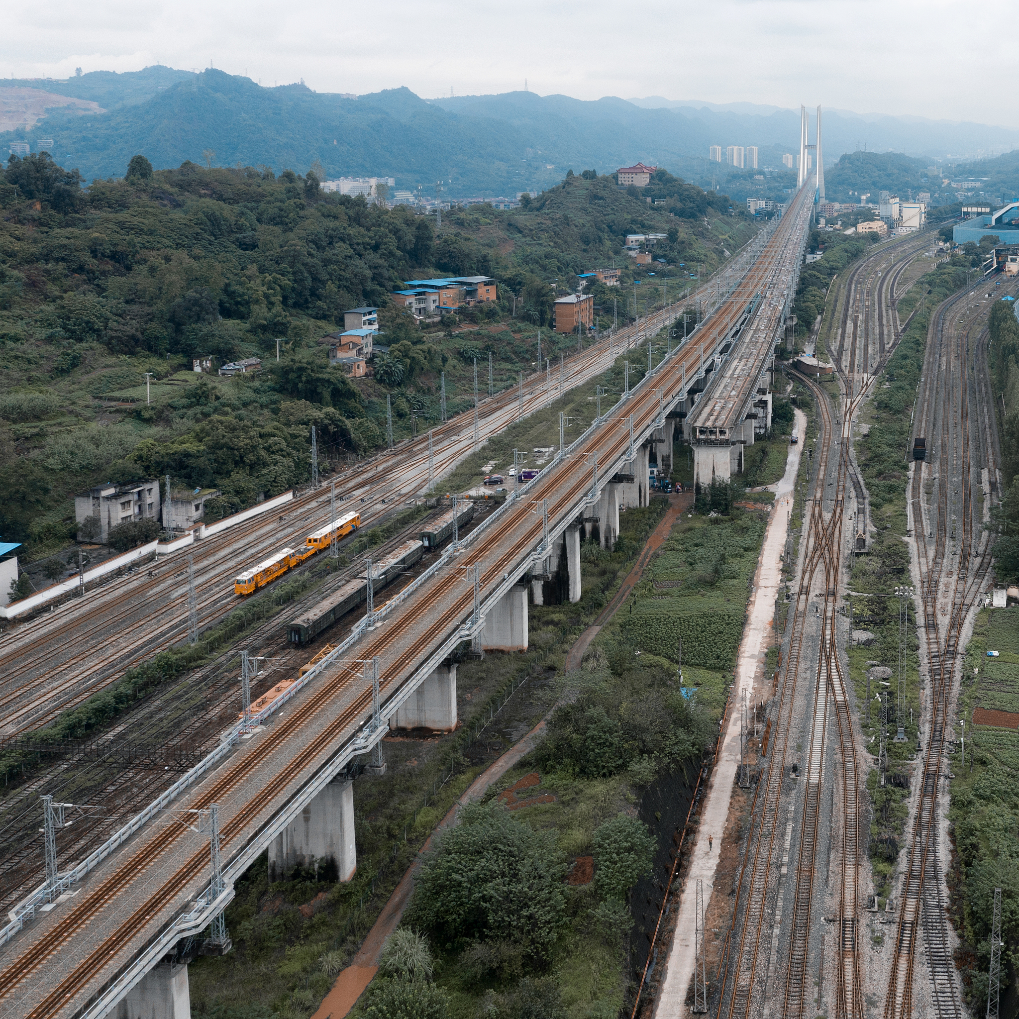 重庆学习铁路专业好不好