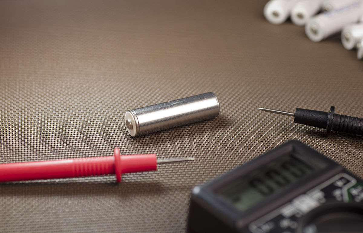 锂电池专用增程器对电池有影响吗