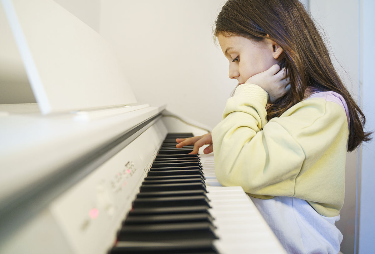 五年级孩子练琴出错就生气？试试这些方法！