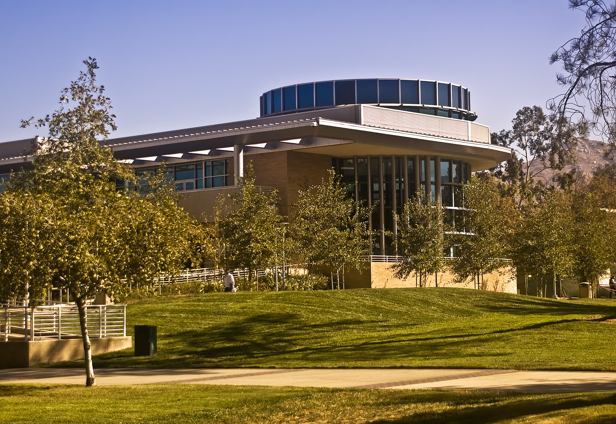student center at u.c. riverside