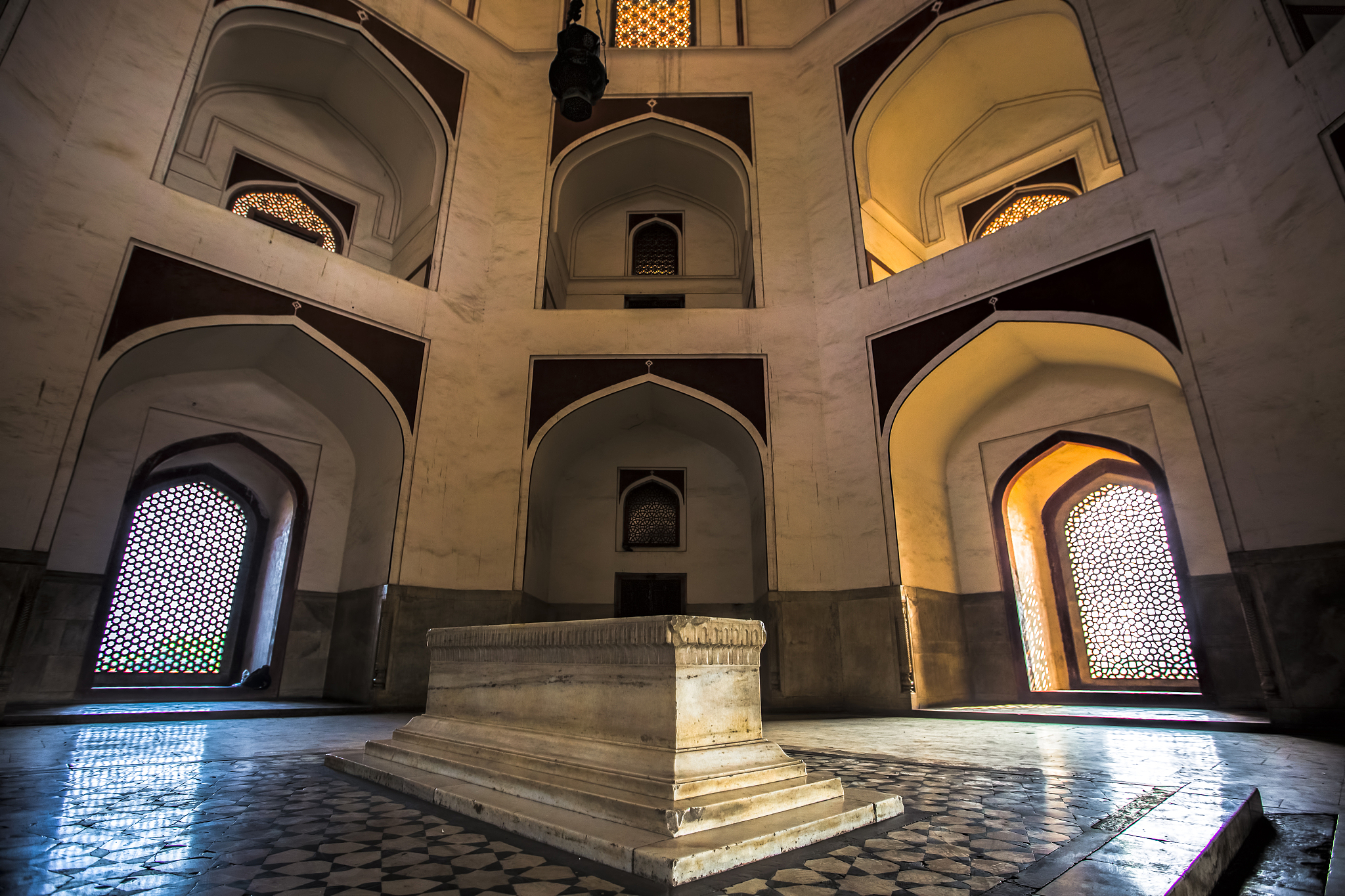 humayun's tomb, delhi, india - cngltrv1109