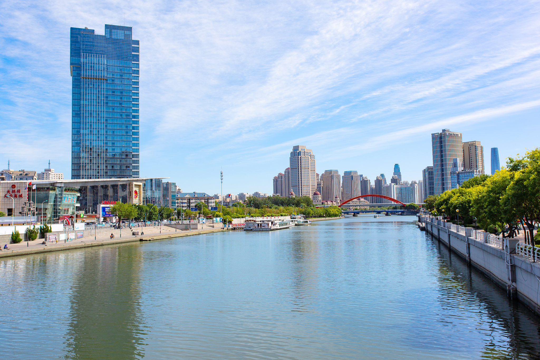 海河漫步：七律咏叹天津滨海河