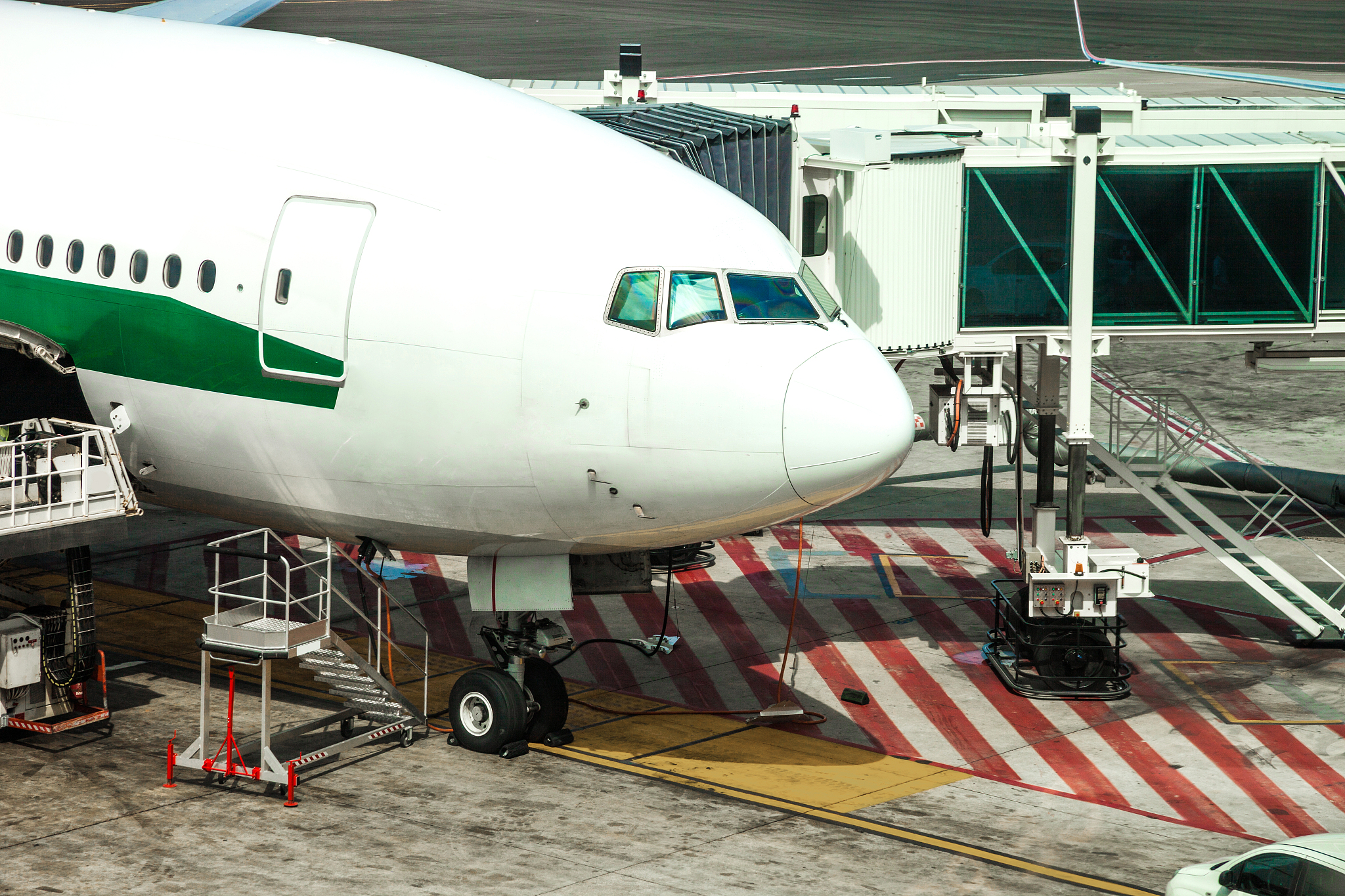 航空专业就业前景：机遇与挑战并存