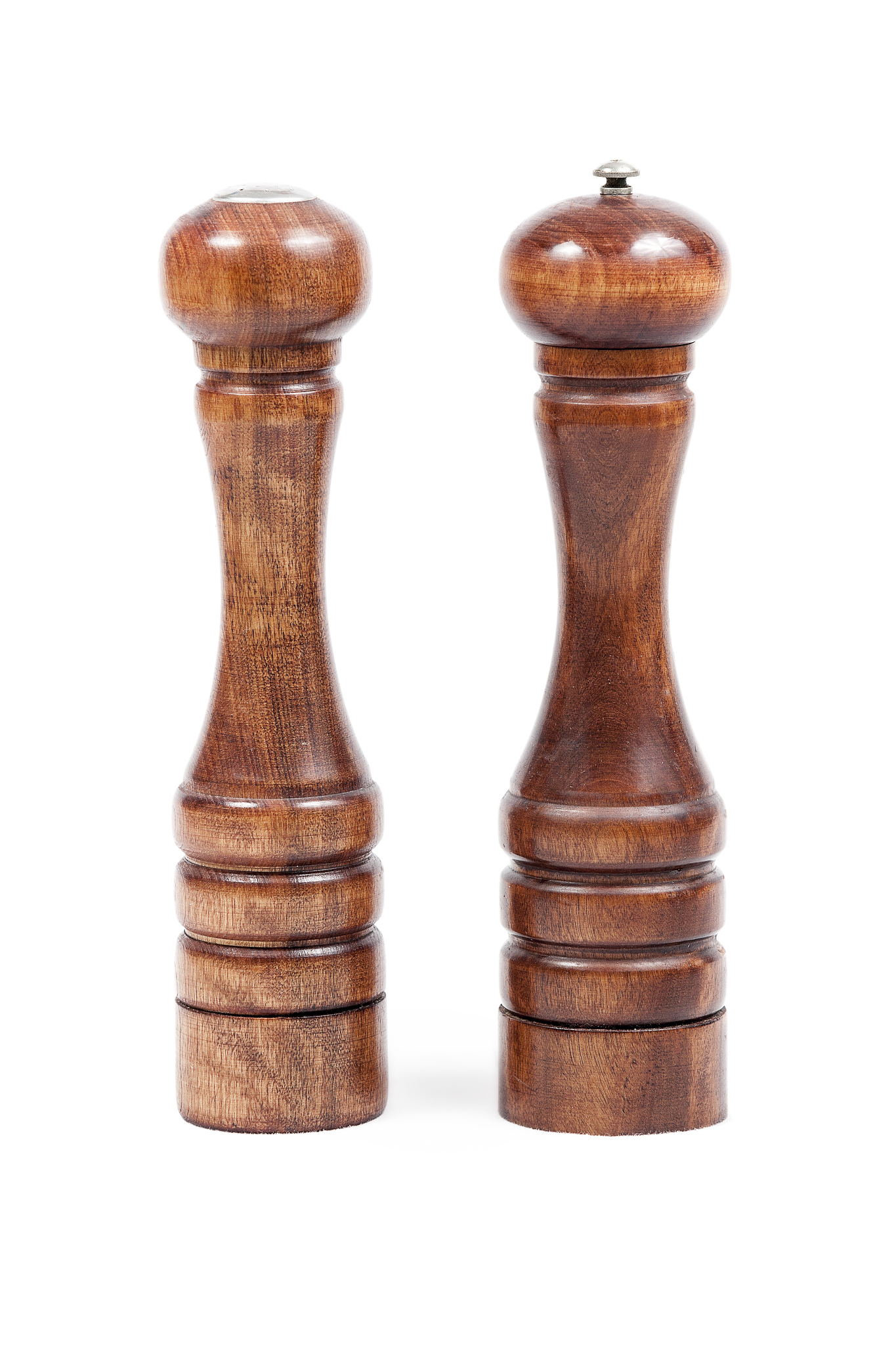 建筑垃圾高效回收及再循环处理系统作品摘要1000字以内；含作品设计、发明的目的和基本思路创新点技术关键和主要技术指标