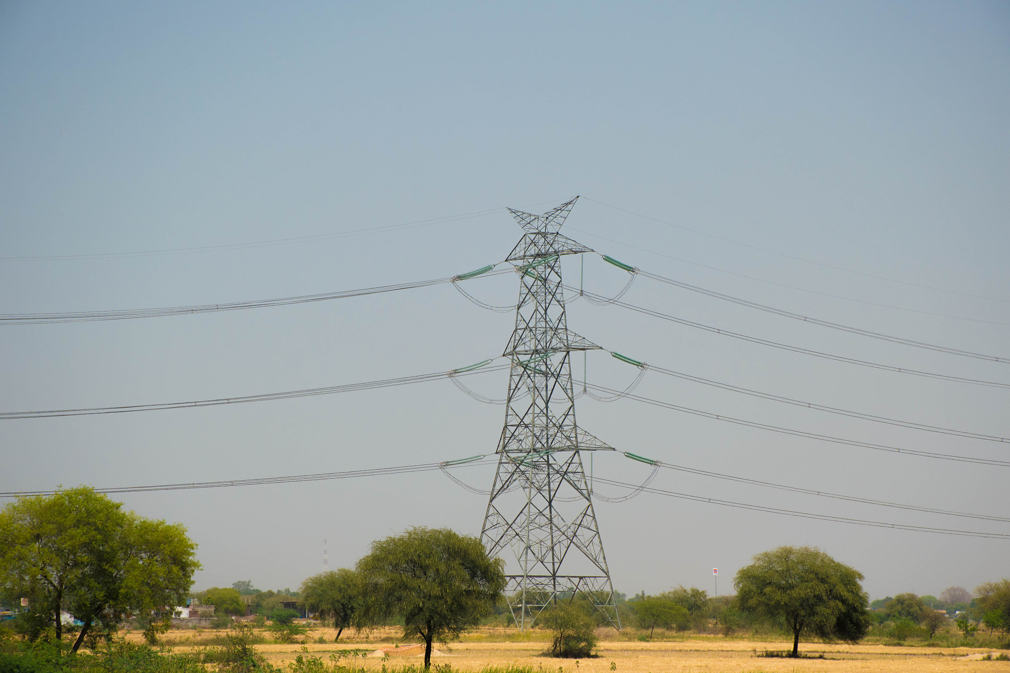 厕所遇到有人玩弹弓怎么办？如何应对安全隐患