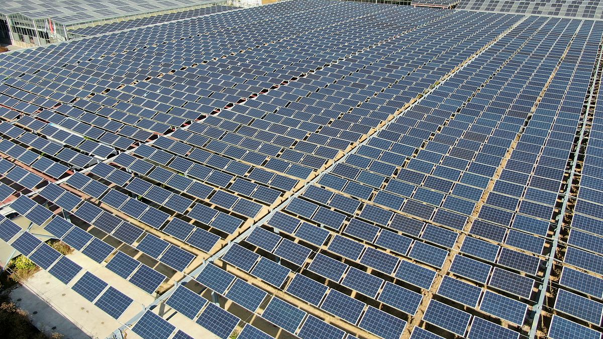 光伏系统DPP+Battery控制的可研报告字数4000