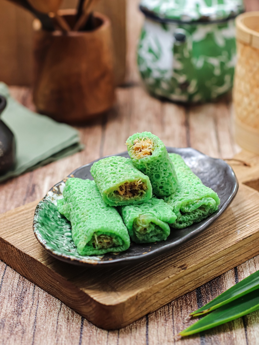 西安蛋糕培训学校：抹茶控不可不看的抹茶卷制作方法