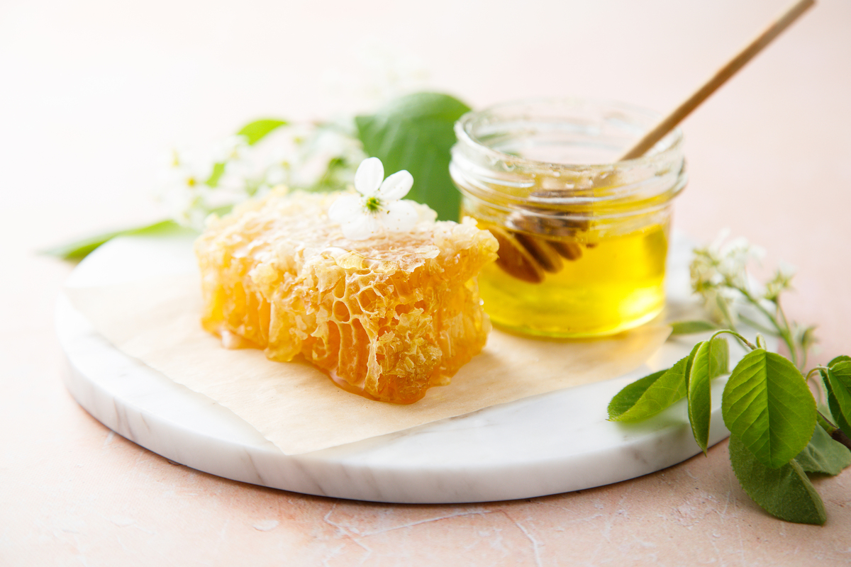 枇杷蜂蜜是怎么做的