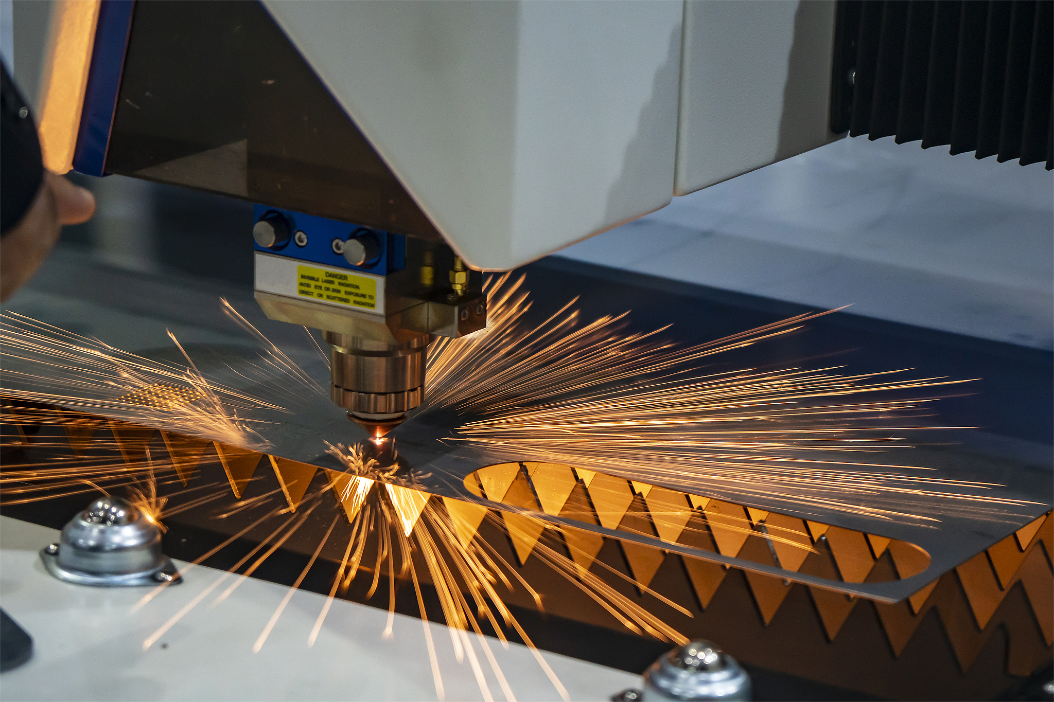 激光波长对激光镭射的产品有什么影响