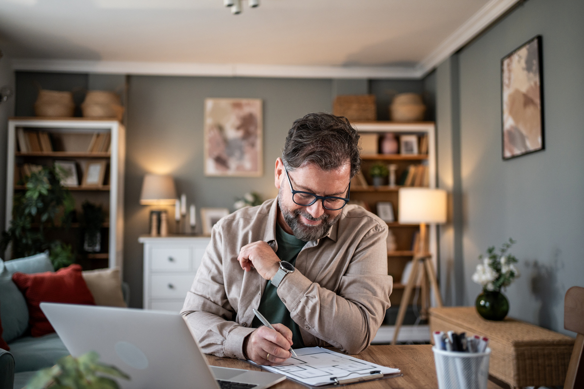 男设计师单身的原因：时间、专业、质量、社交