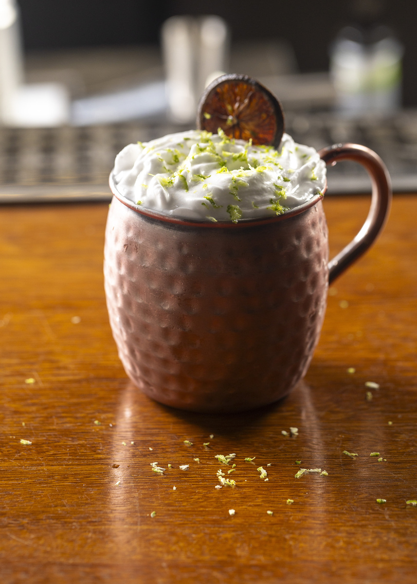 请问bottomless tea coffee是什么意思？