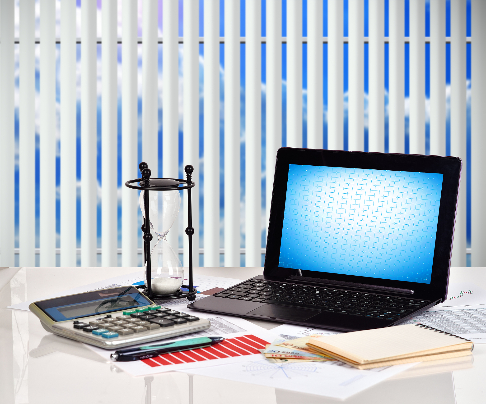 电脑零配件商务谈判流程：询盘、报盘、品质、数量、包装、价格、装运