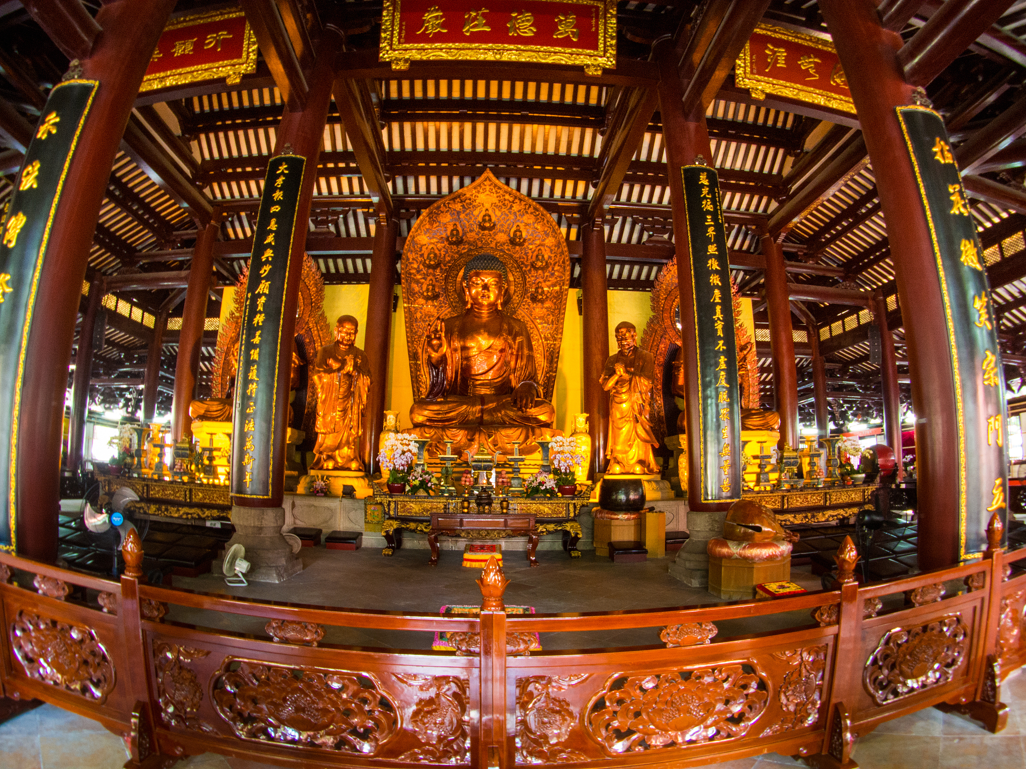 广州大佛寺灵位塔：佛教文化遗产，祈福朝拜圣地