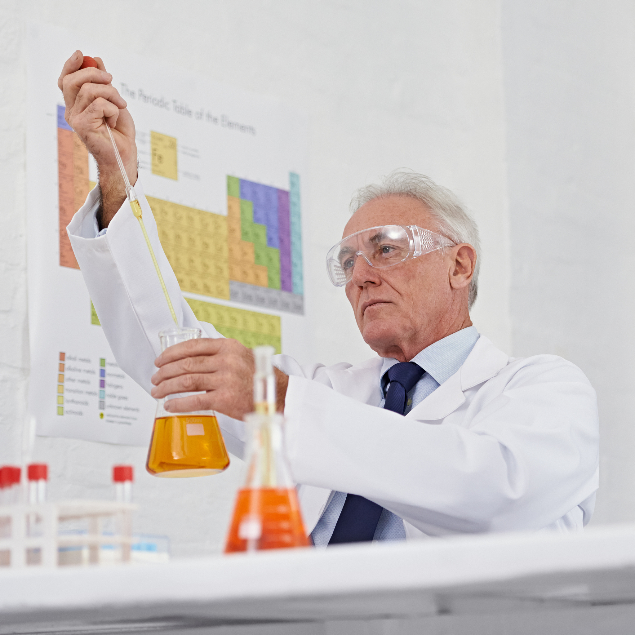 十堰市医药卫生学校口腔工艺技术专业介绍_专业课程