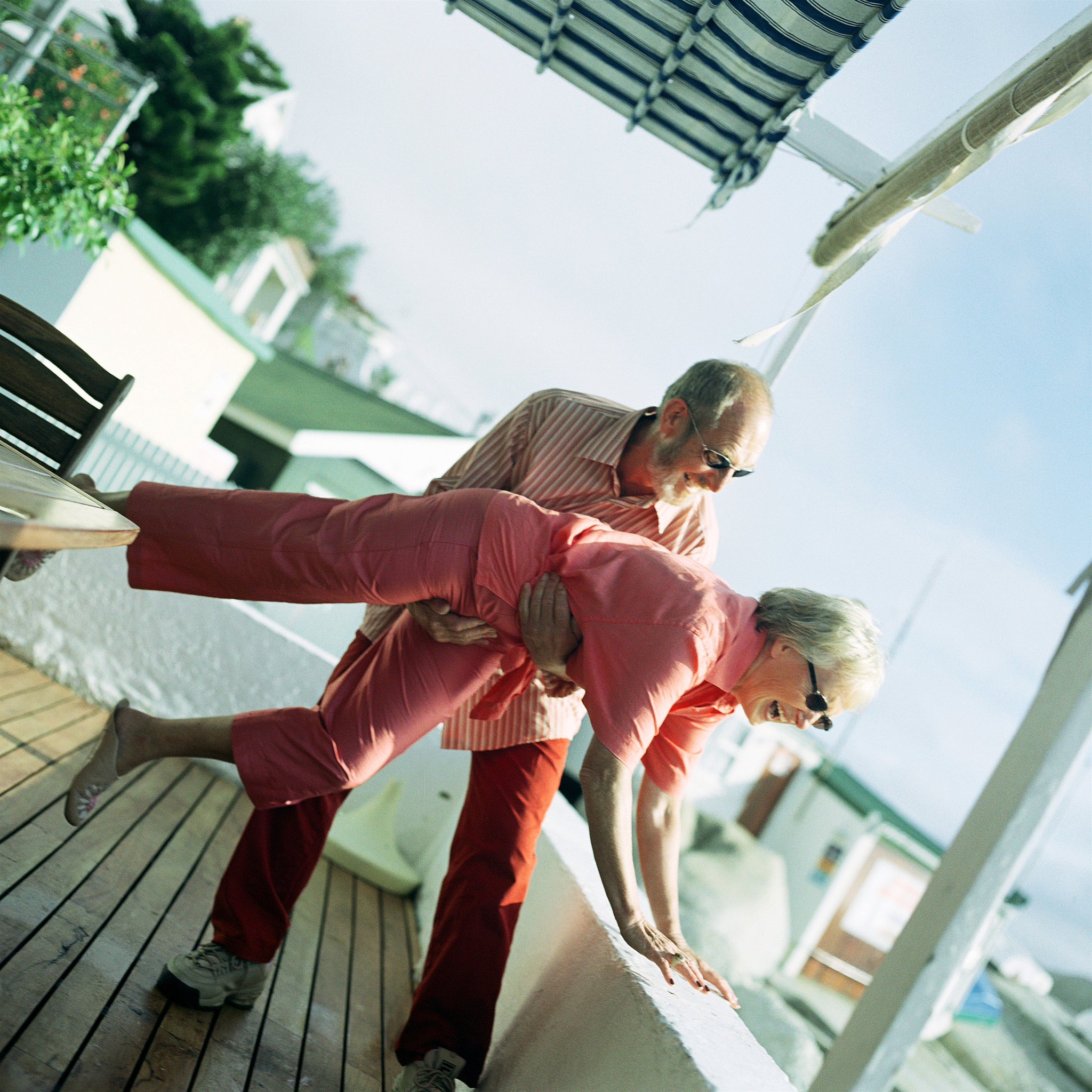 请帮我写1篇不少于700汉字的博客文章语言要幽默接地气。主题是:老六是什么意思男生说女生老六的三种含义 请帮我写1篇不少于700汉字的博客文章语言要幽默接地气。主题是:老六是什么意思男生说女生老六的三种含义