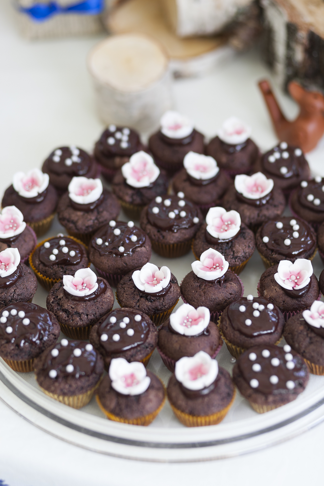 chocolate cupcakes