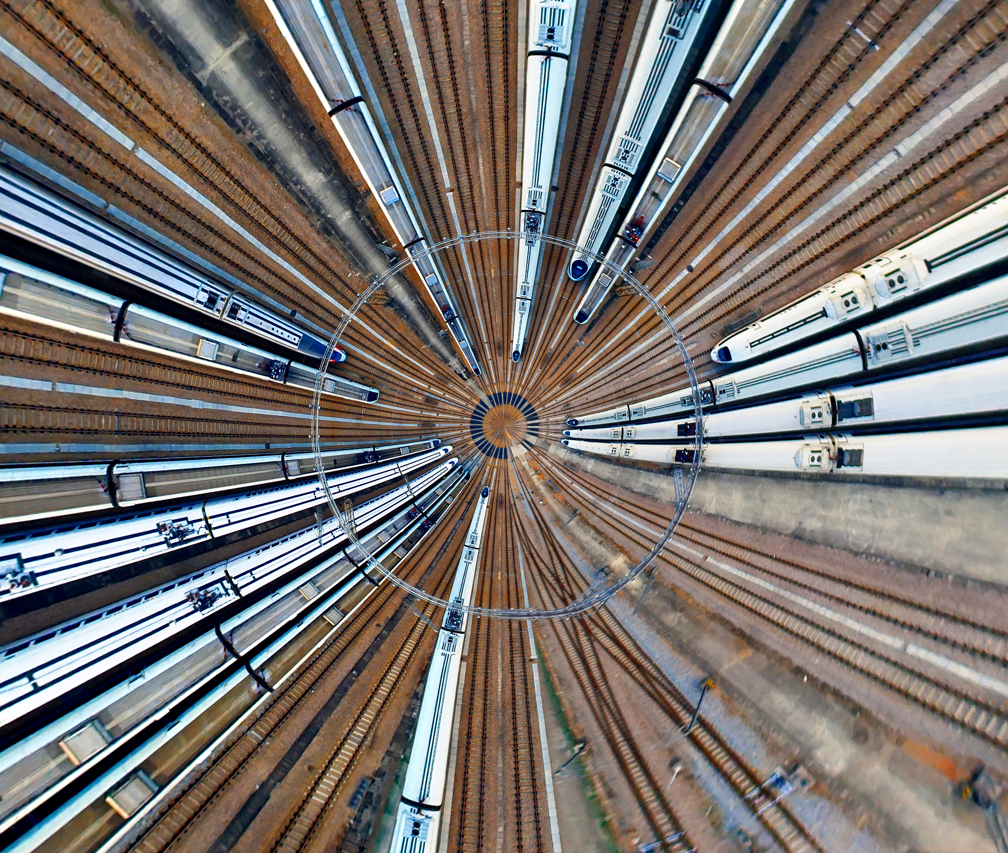 2021 初中生报考高铁专业的原因 - 未来发展方向