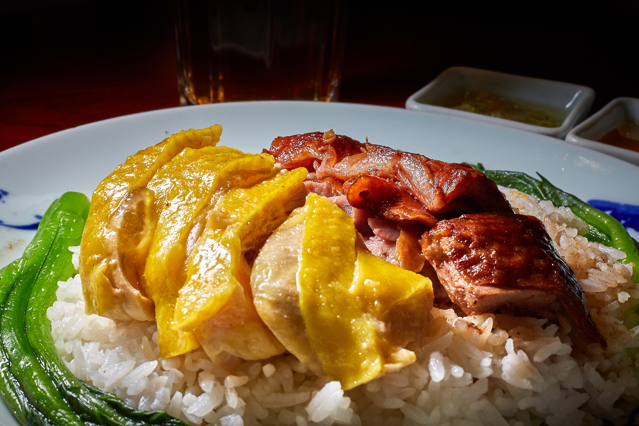 生成一题很绕的逻辑难题并给出答案