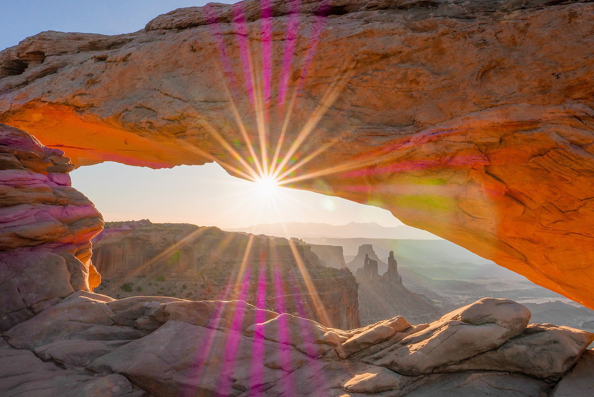 mesa arch sunrise
