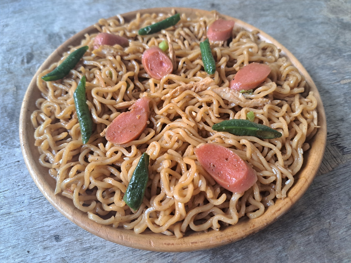 方便面炒鸡30字好评