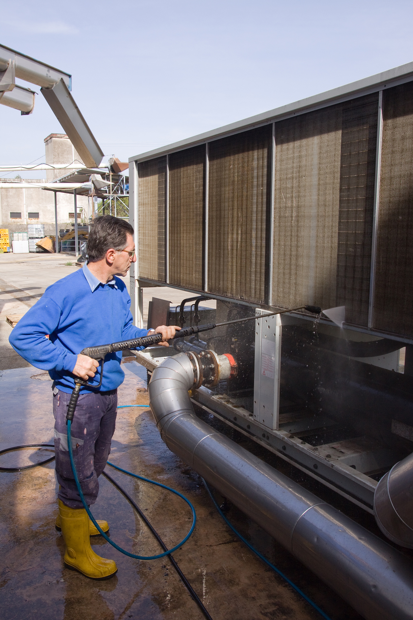 FLOW高压水系统介绍 1000字