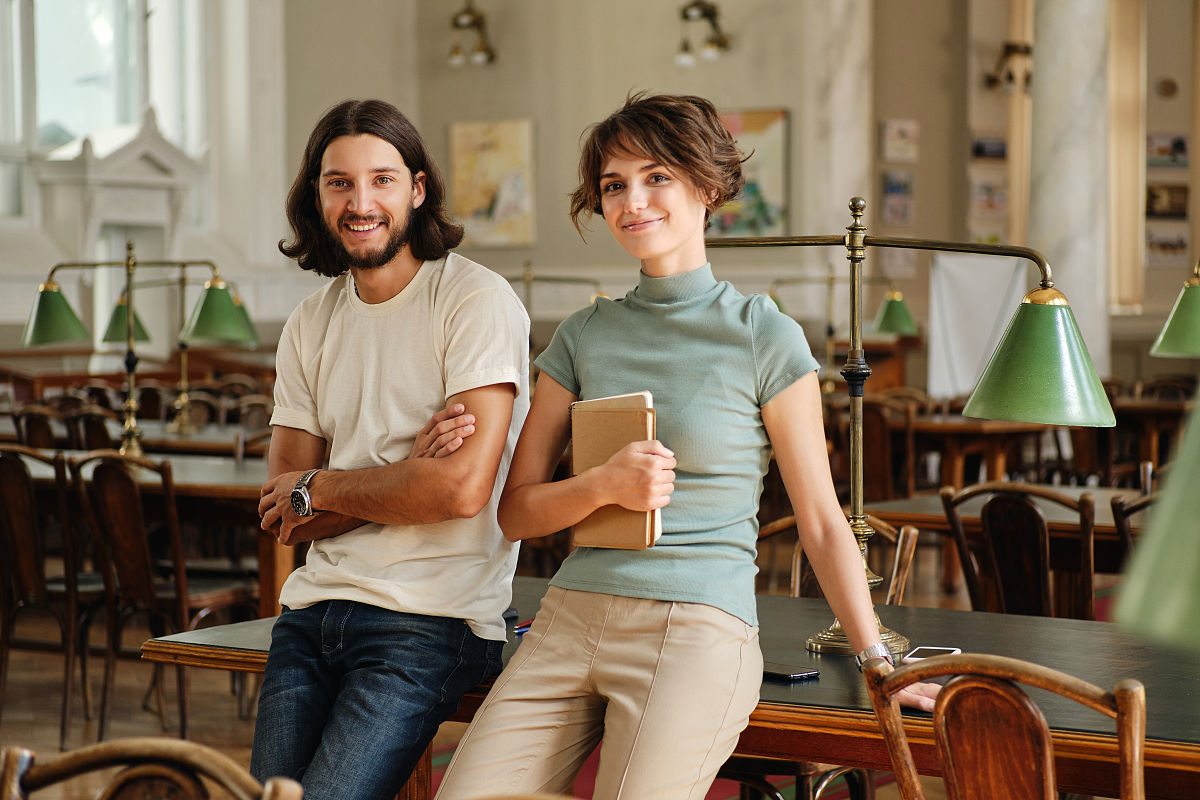 大学班长职责：组织、沟通、管理与支持