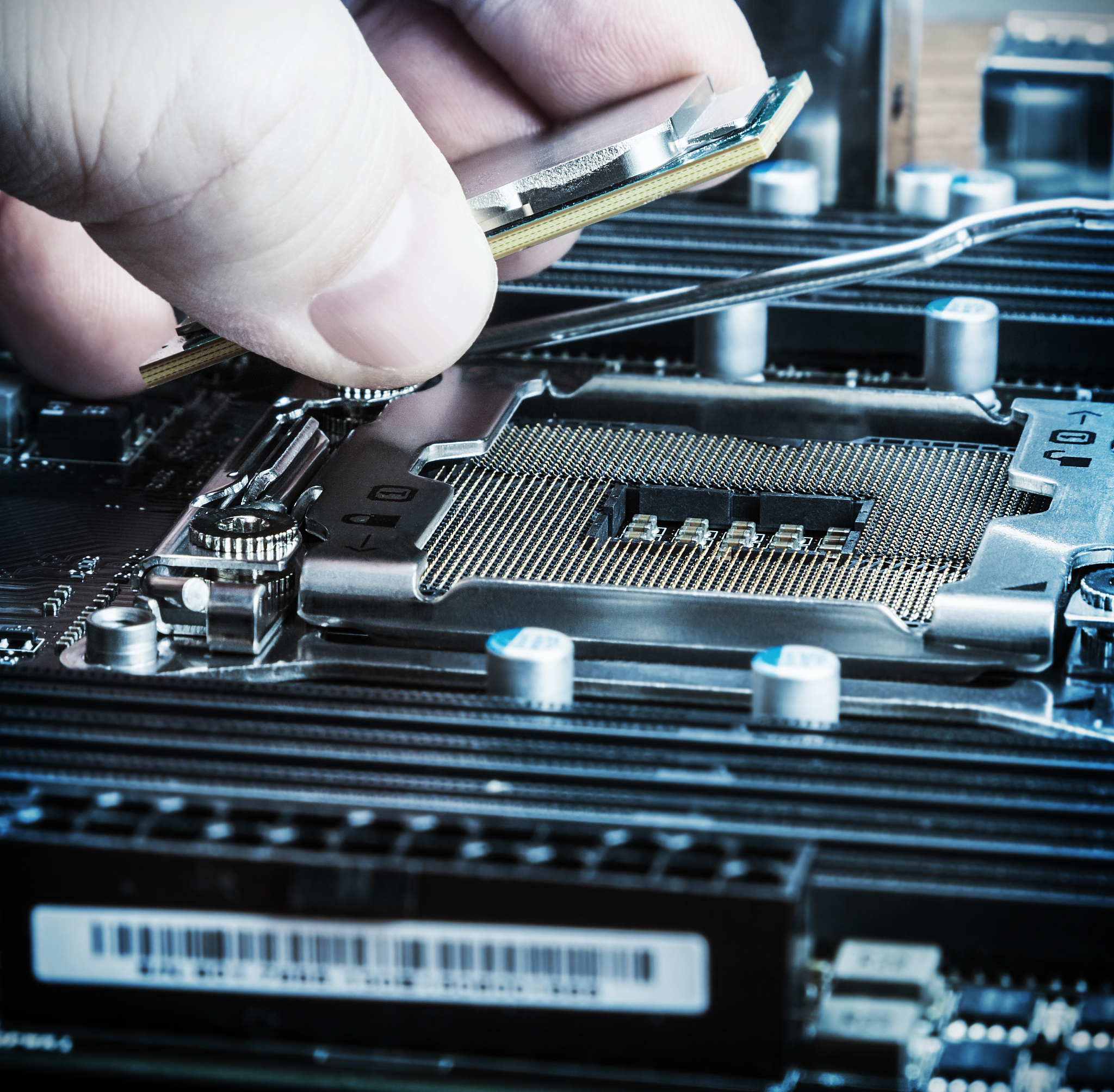 batchsize设为1在一张卡上还放不下 怎么办