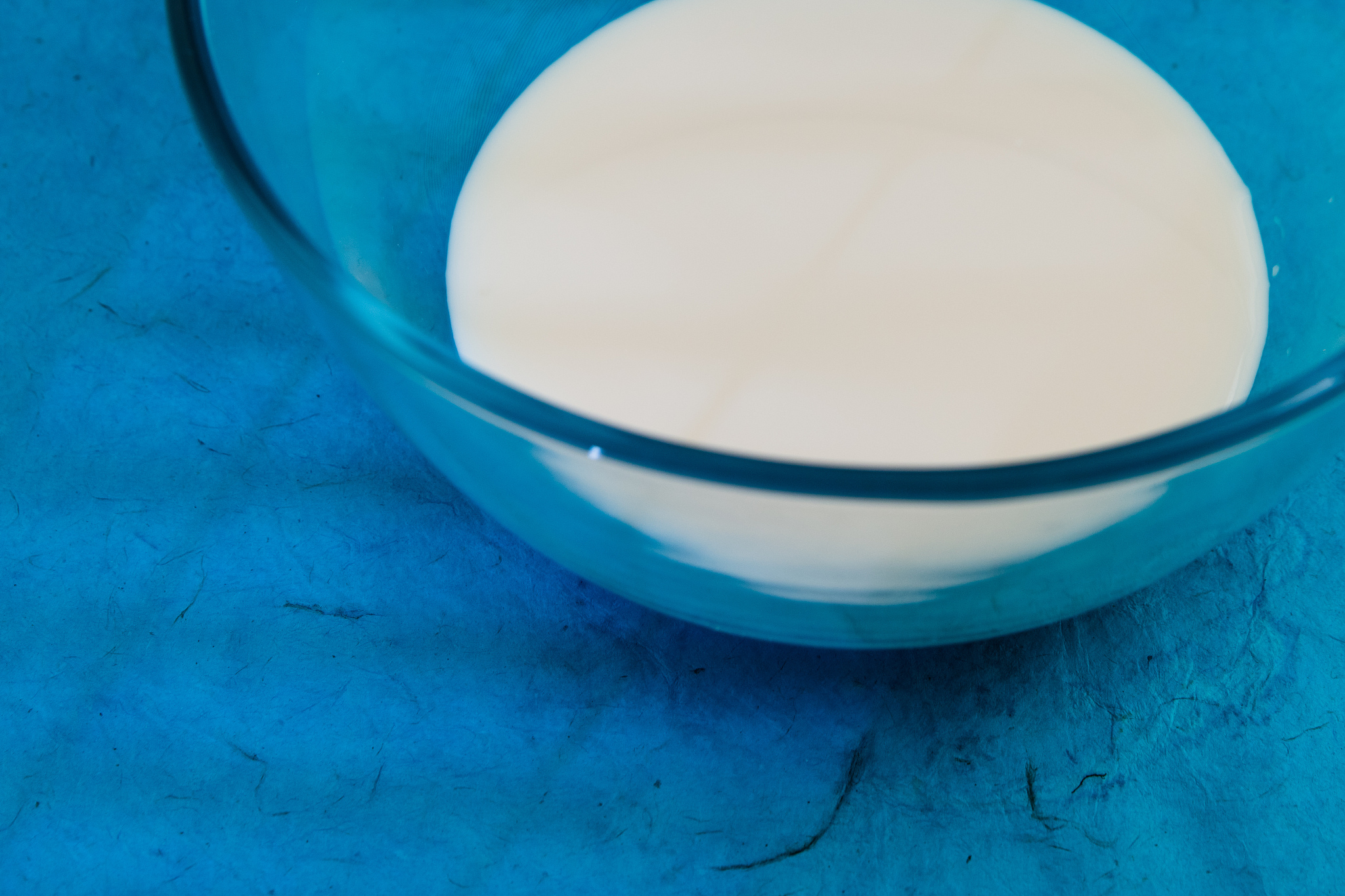 乳清蛋白粉用多少度的水泡