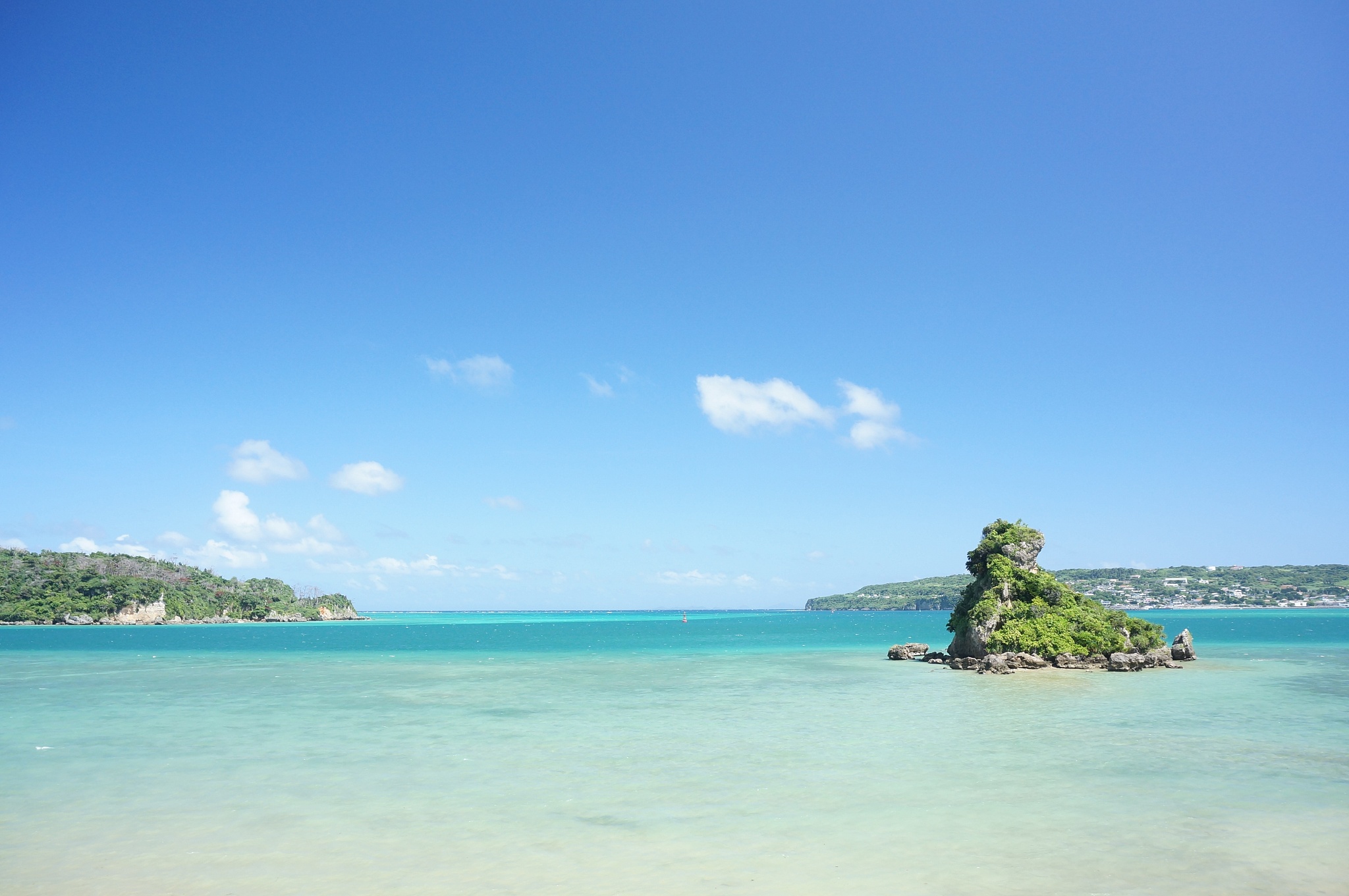 沖縄の海の美しさ - どれが正しい表現？