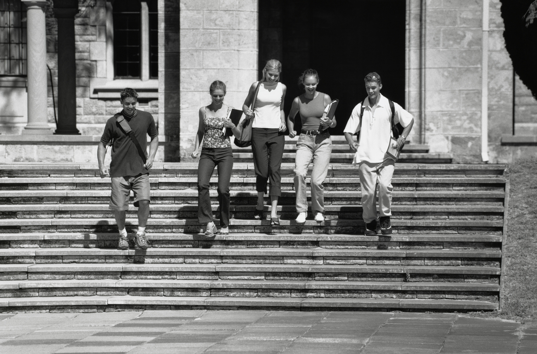 高中生日常聊天：谁懂穿裙子的感觉？