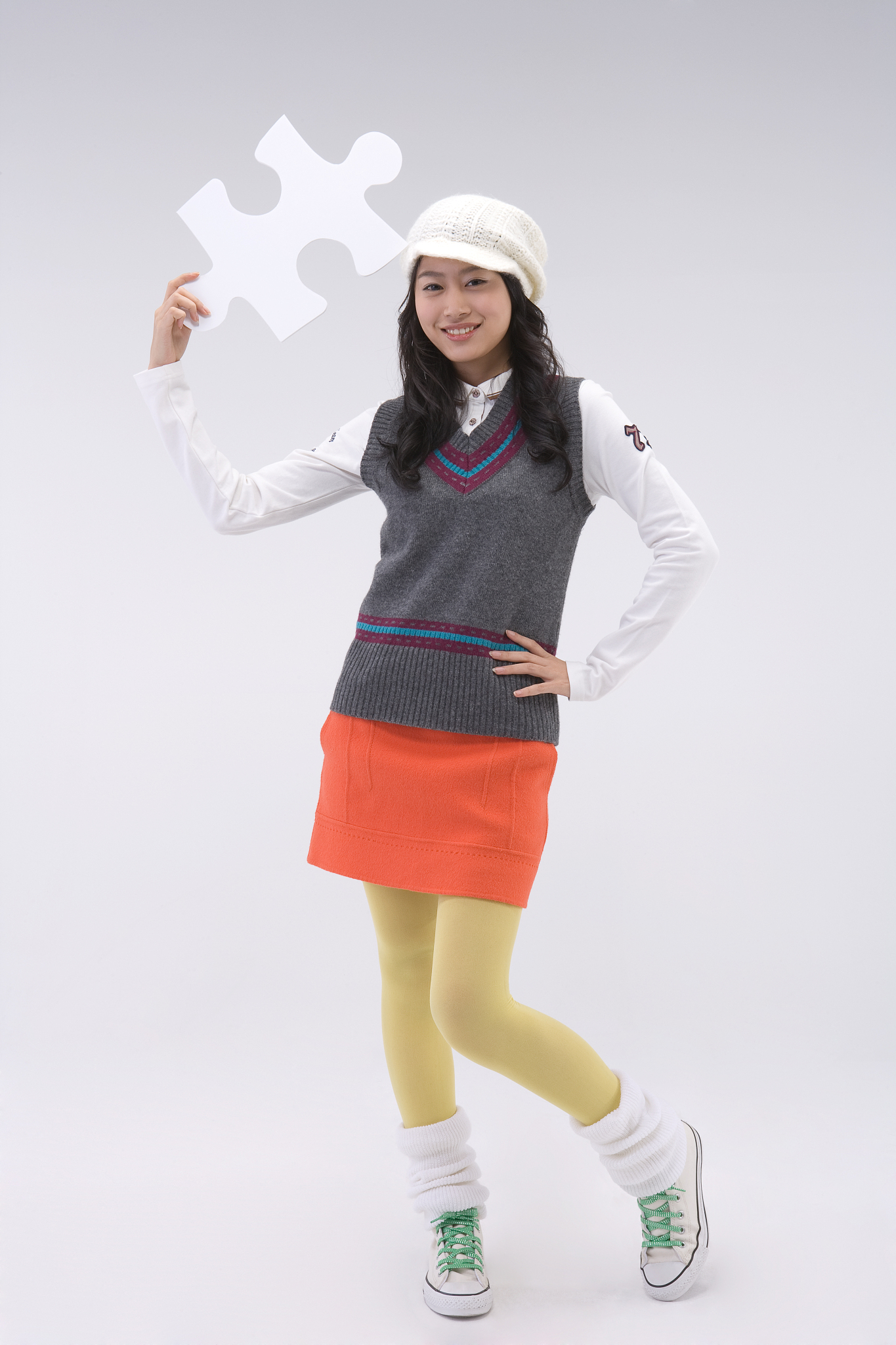 经典谜题：三个开关控制一盏灯，如何只上楼一次找到正确开关？