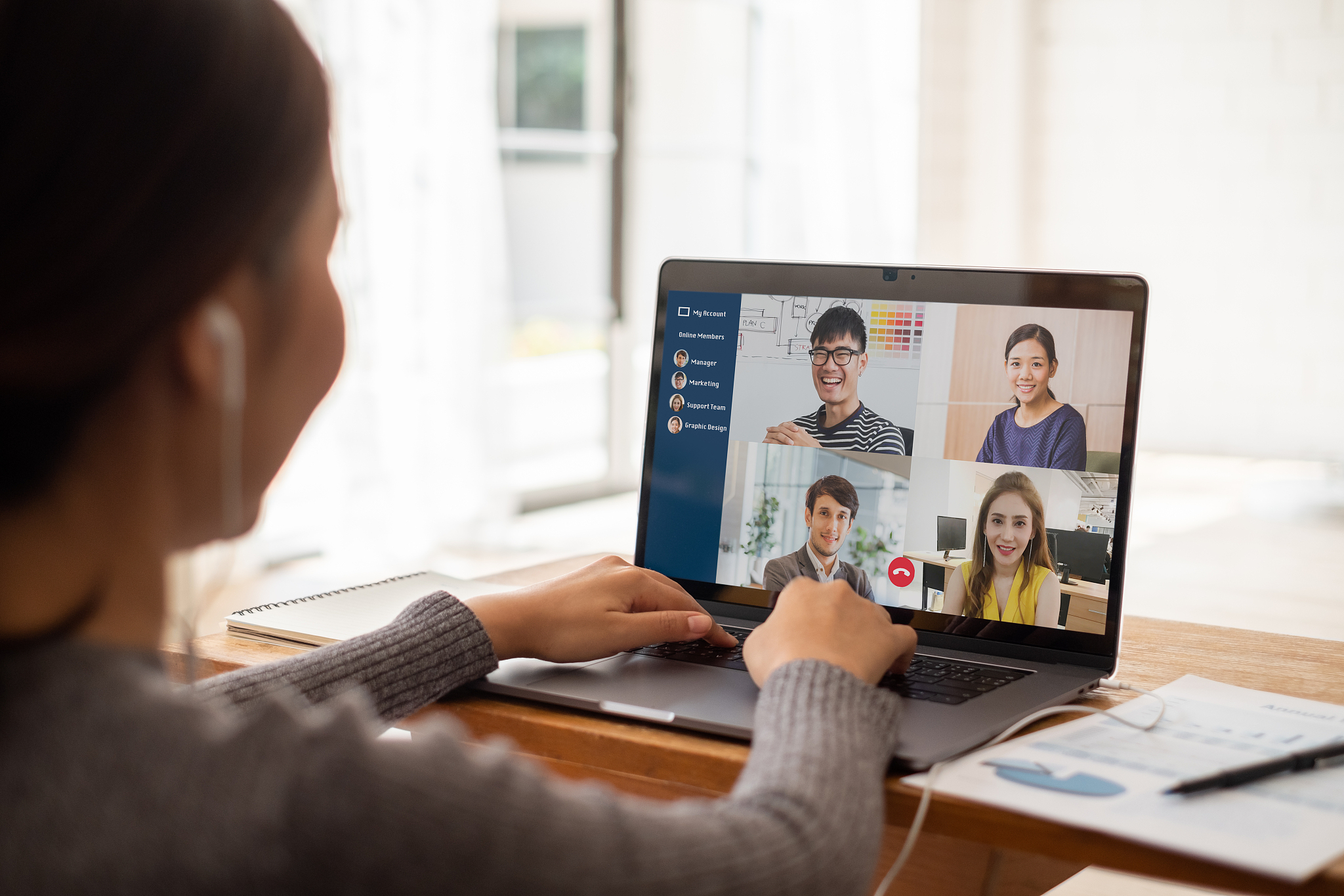 young asian businesswoman work at home and virtual video confere