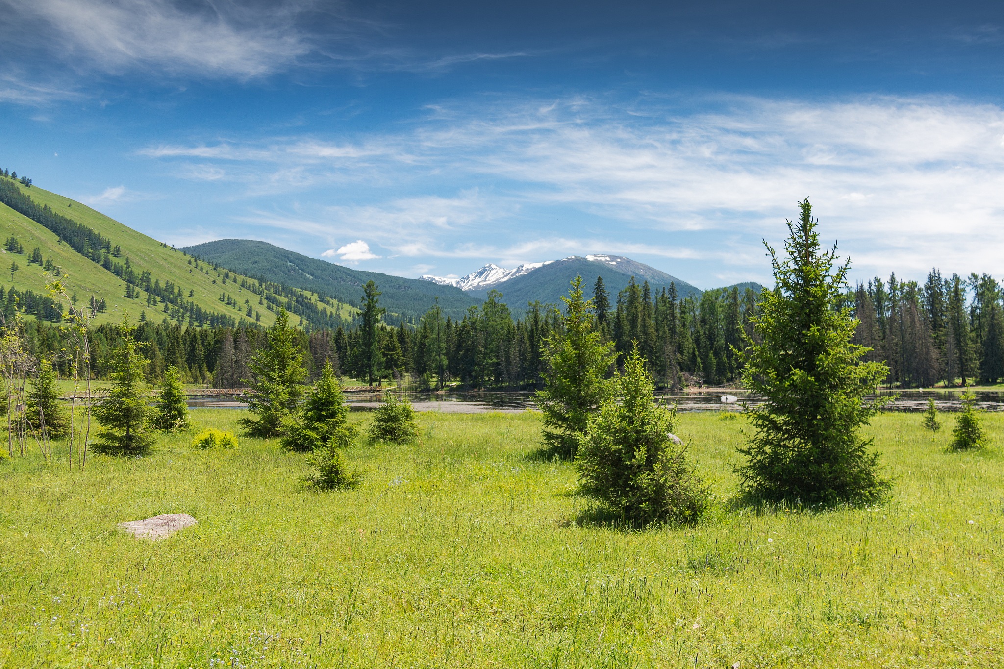 喀纳斯旅游景区的旅游市场营销策划 针对创新营销渠道提出具体营销思路5000字