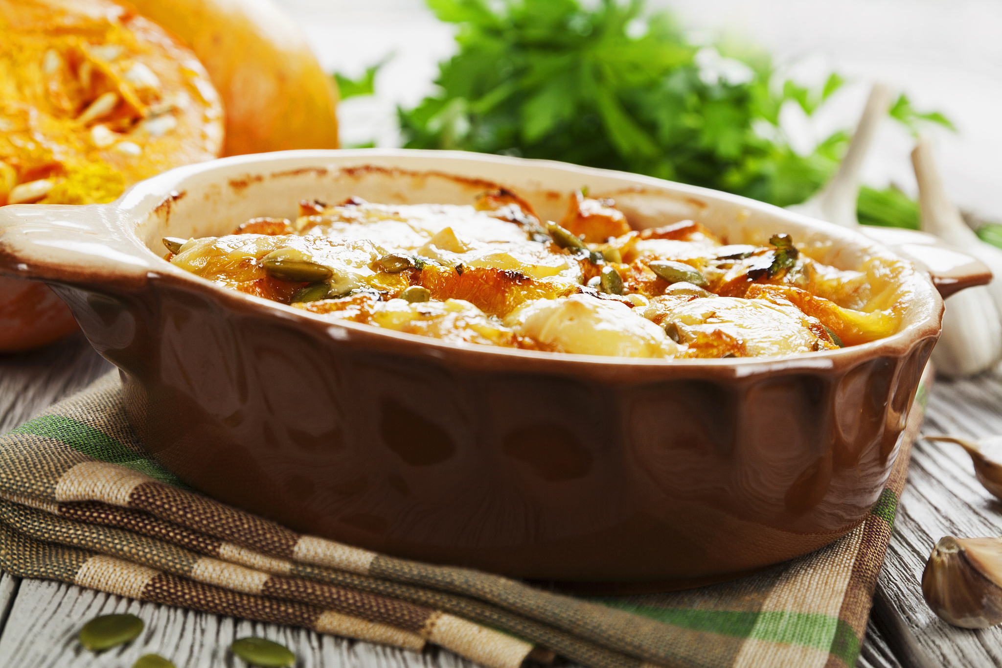 chicken baked with pumpkin