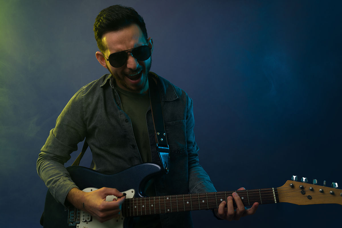 能弹南泥湾相当于五级水平帮我用200字详细描述