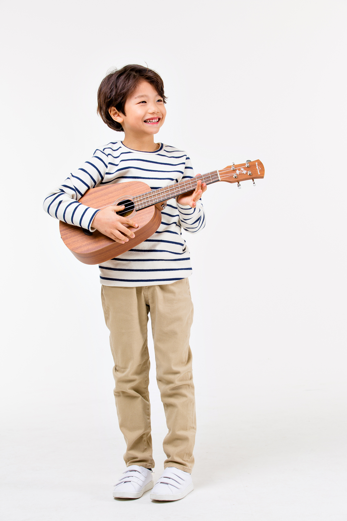 koreans, children (human age), education, music, ukulele (ugitta
