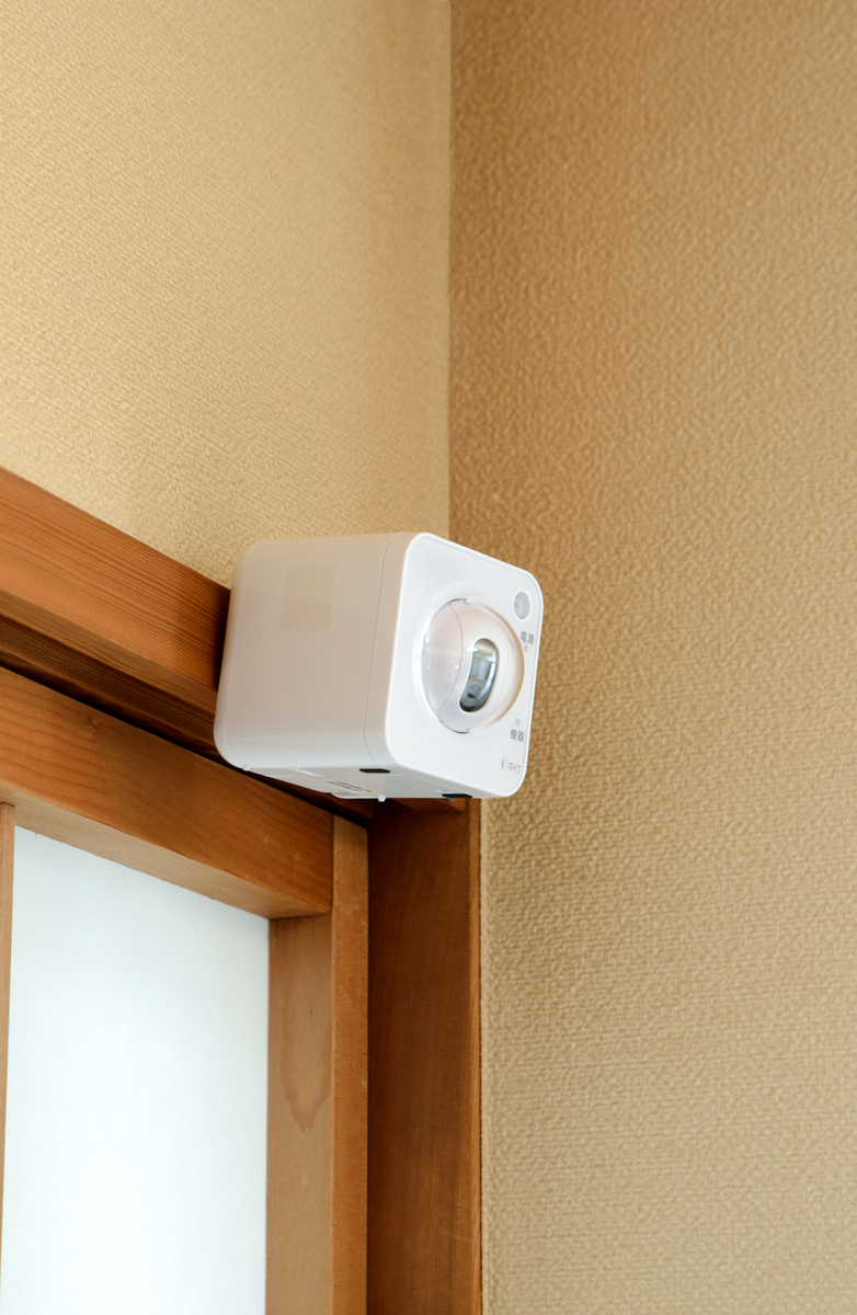 迷你1080监控摄像头：守护家安，安心无忧！