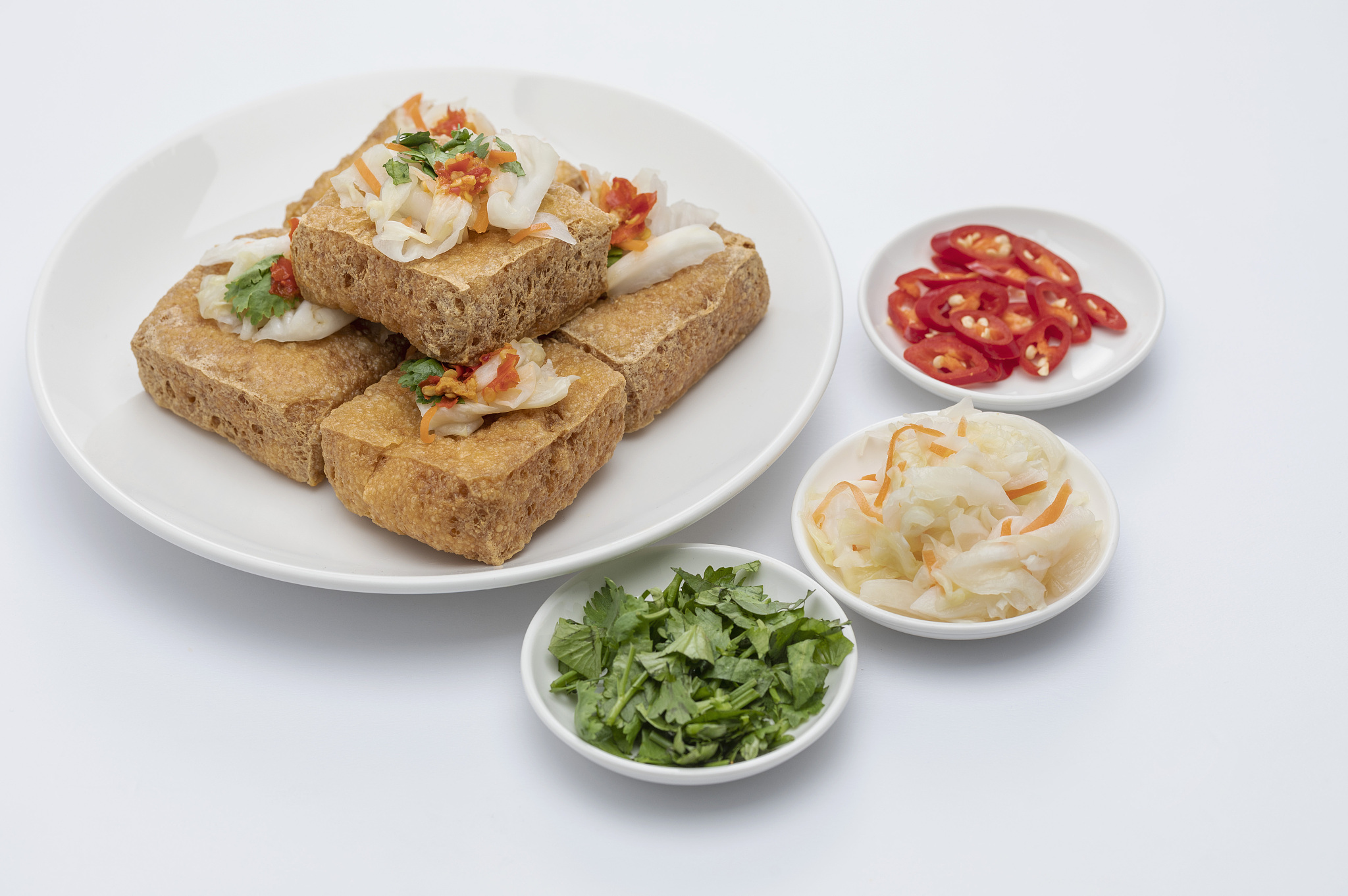 中式料理臭豆腐与泡菜