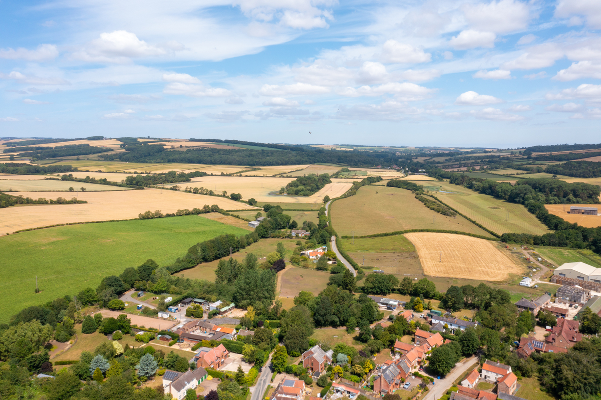 英国南彭布鲁克什尔农村社区乡村振兴所依赖的条件