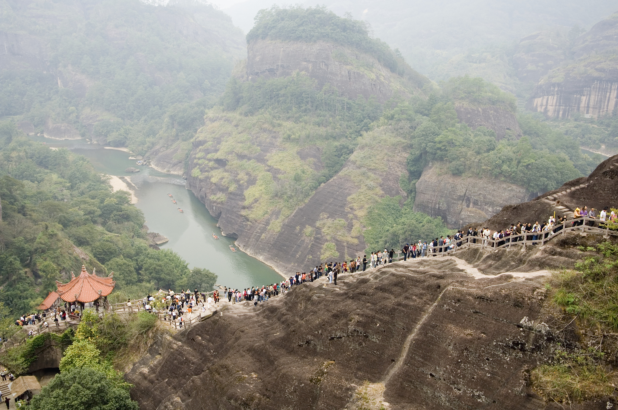 江西6天旅游攻略：龙虎山、庐山、滕王阁、鄱阳湖、景德镇、万寿宫、海昏侯博物馆、三清山