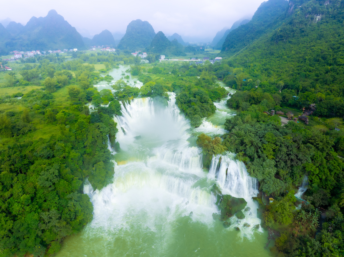 同往天下美景游，共度良辰绮丽游 - 共赴美好之旅