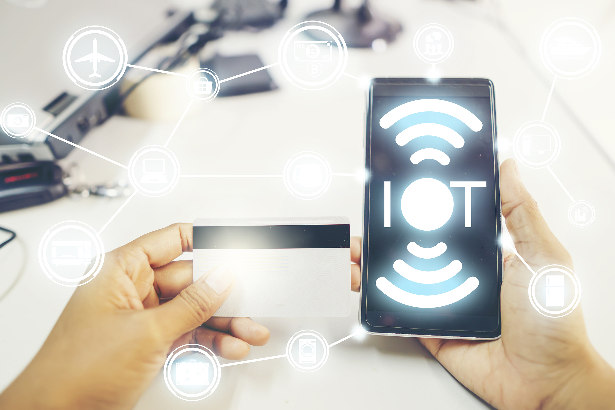 mobile phones can connect to everything in the world of the futu